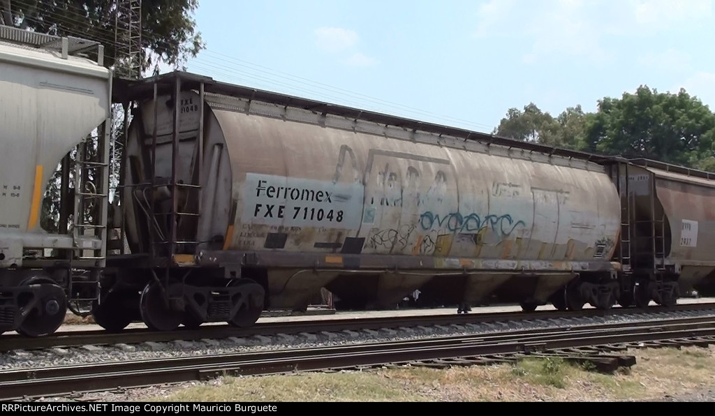 Ferromex Covered Hopper