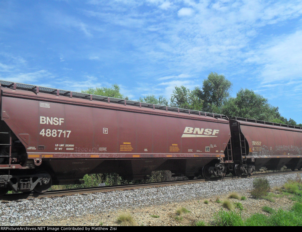 BNSF 488717 473932