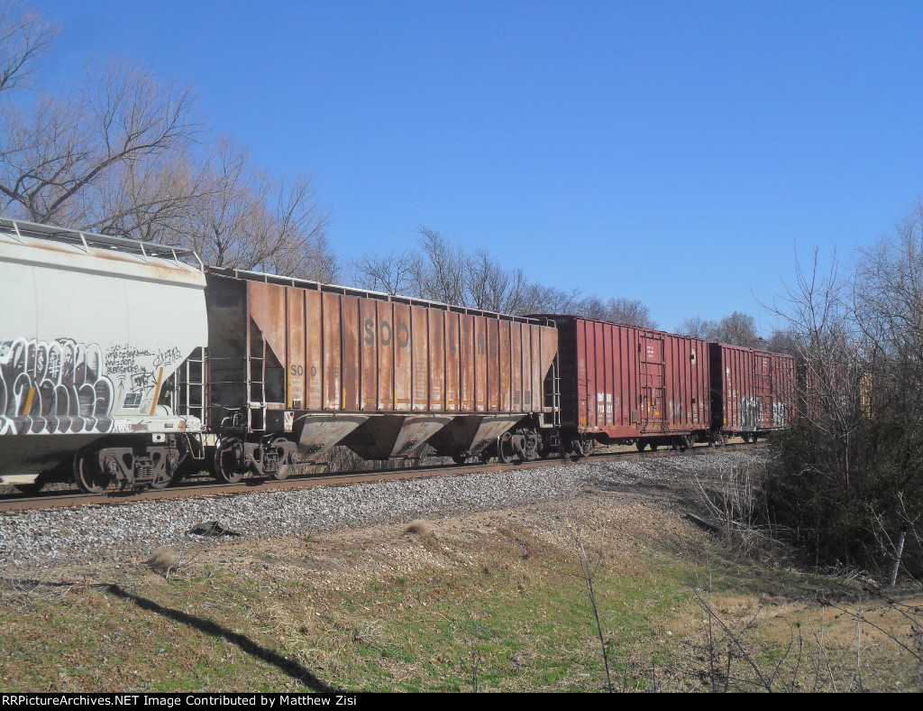 BNSF 713021 SOO 75055