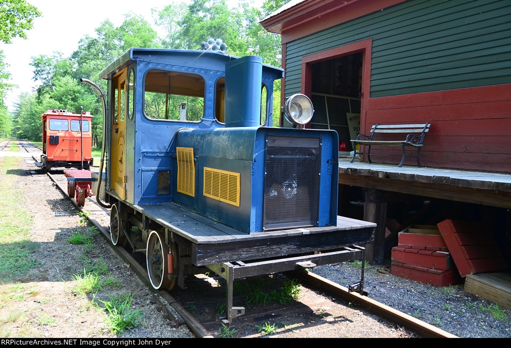 Silver Lake Railroas switcher