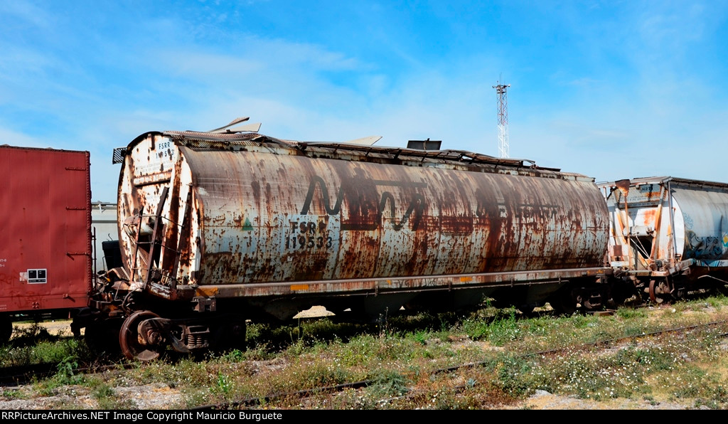 FSRR Wrecked Cylindrical Hoppers