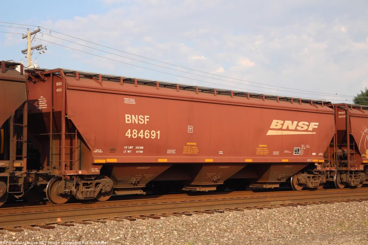 BNSF 484691