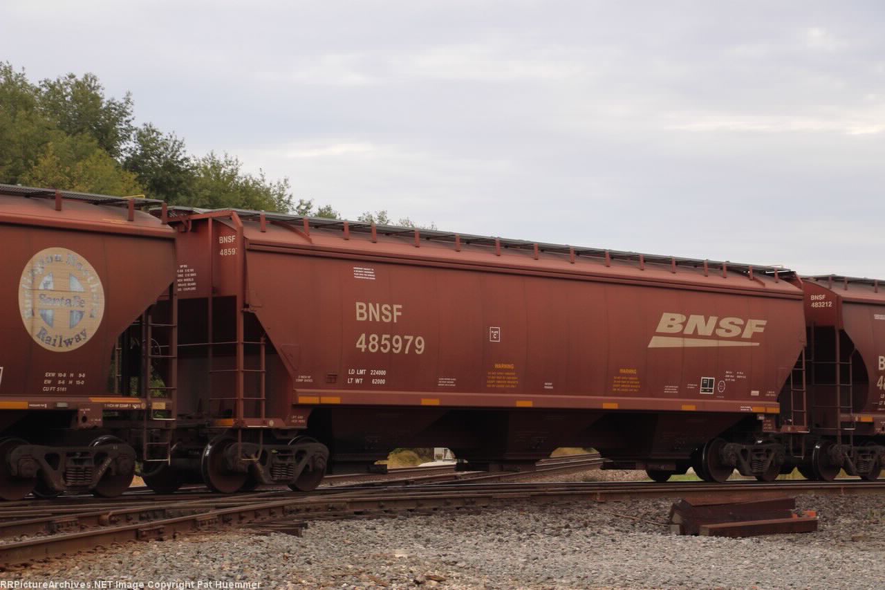 BNSF 485979