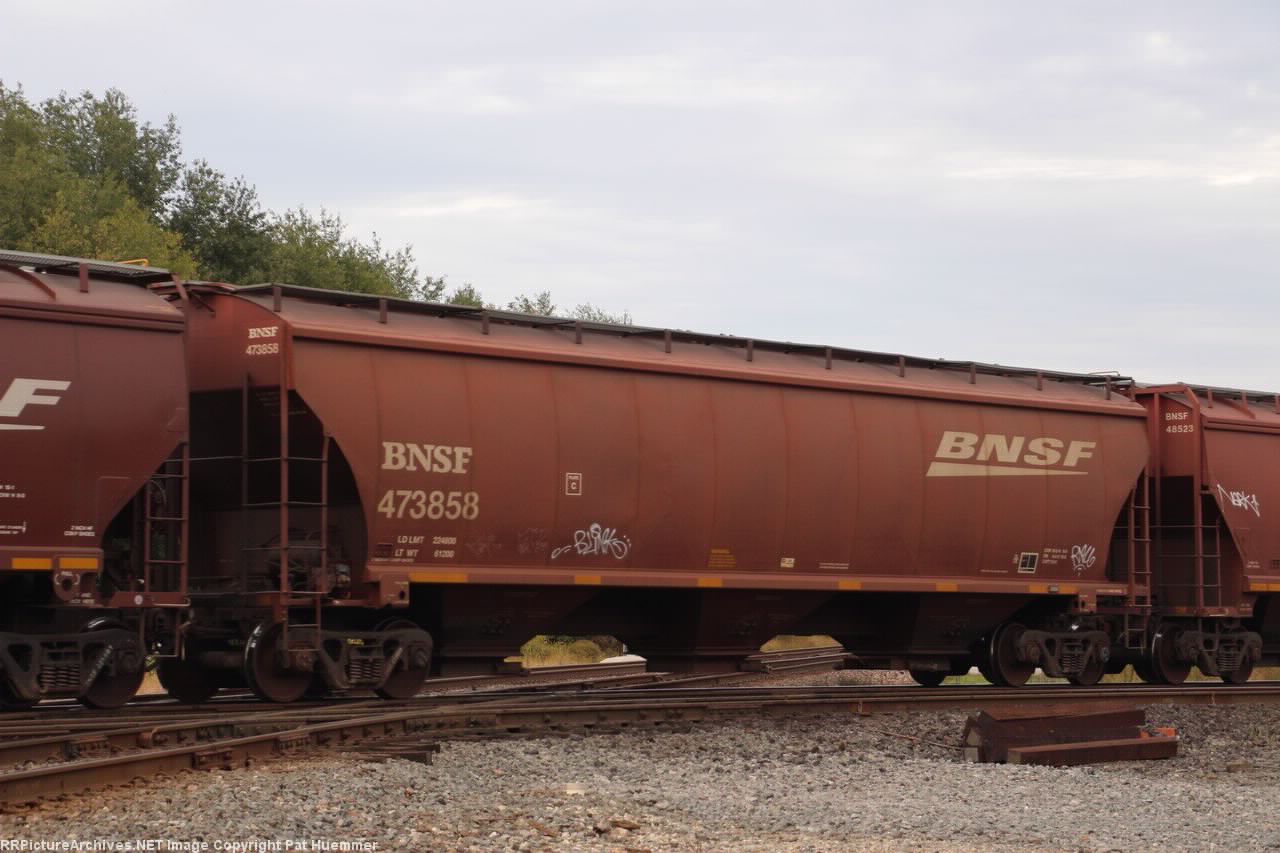 BNSF 473858