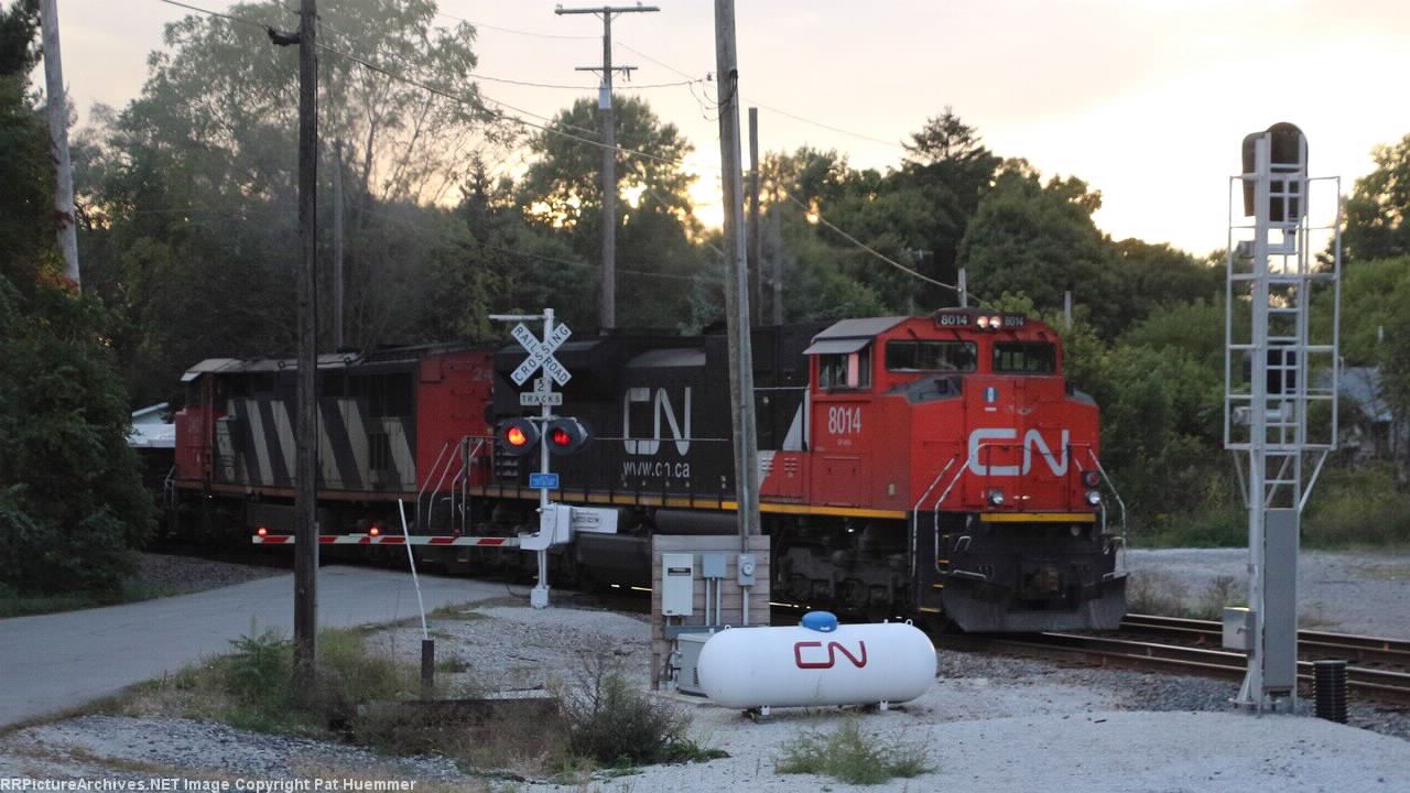 CN 8014