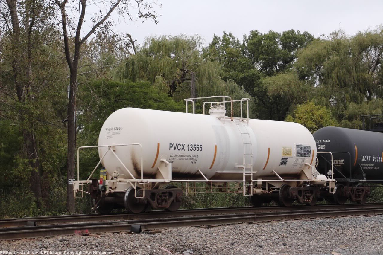 PVCX 13565