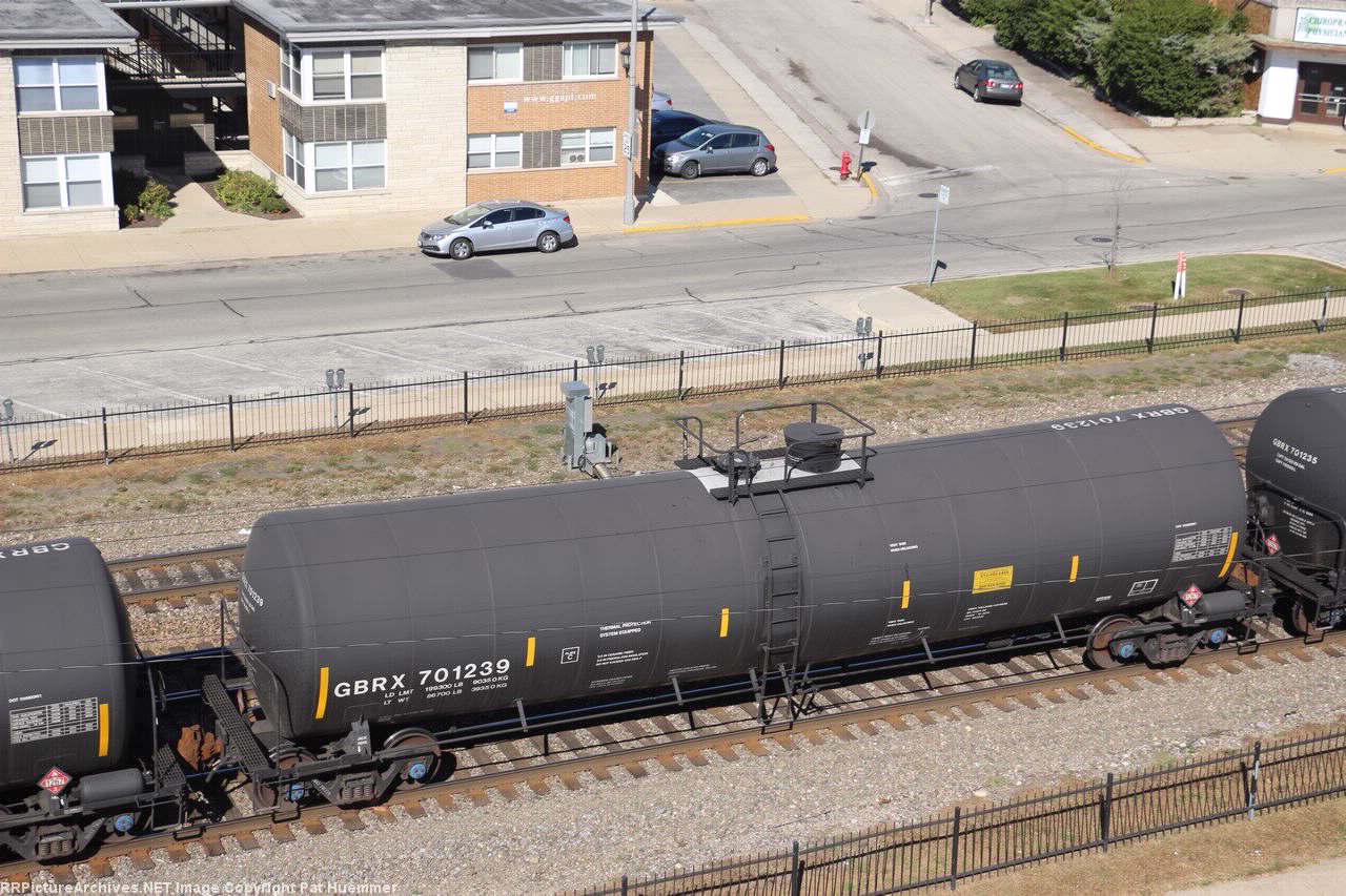 GBRX 701239