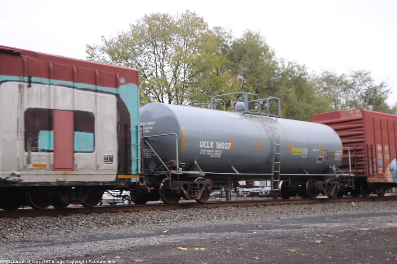 UCLX 16037