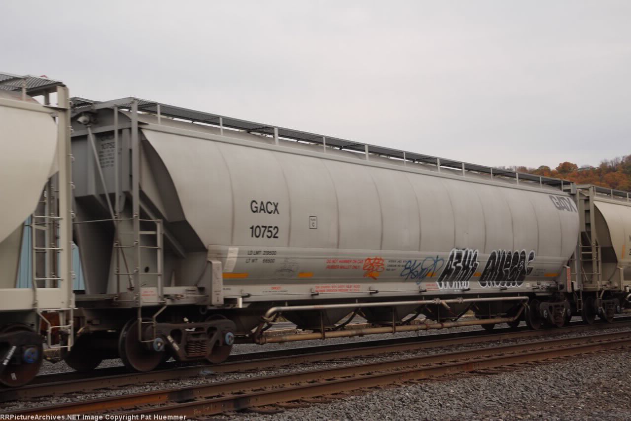 GACX 10752