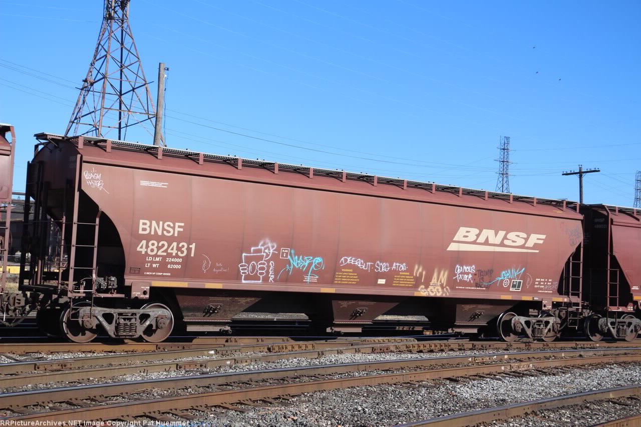 BNSF 482431