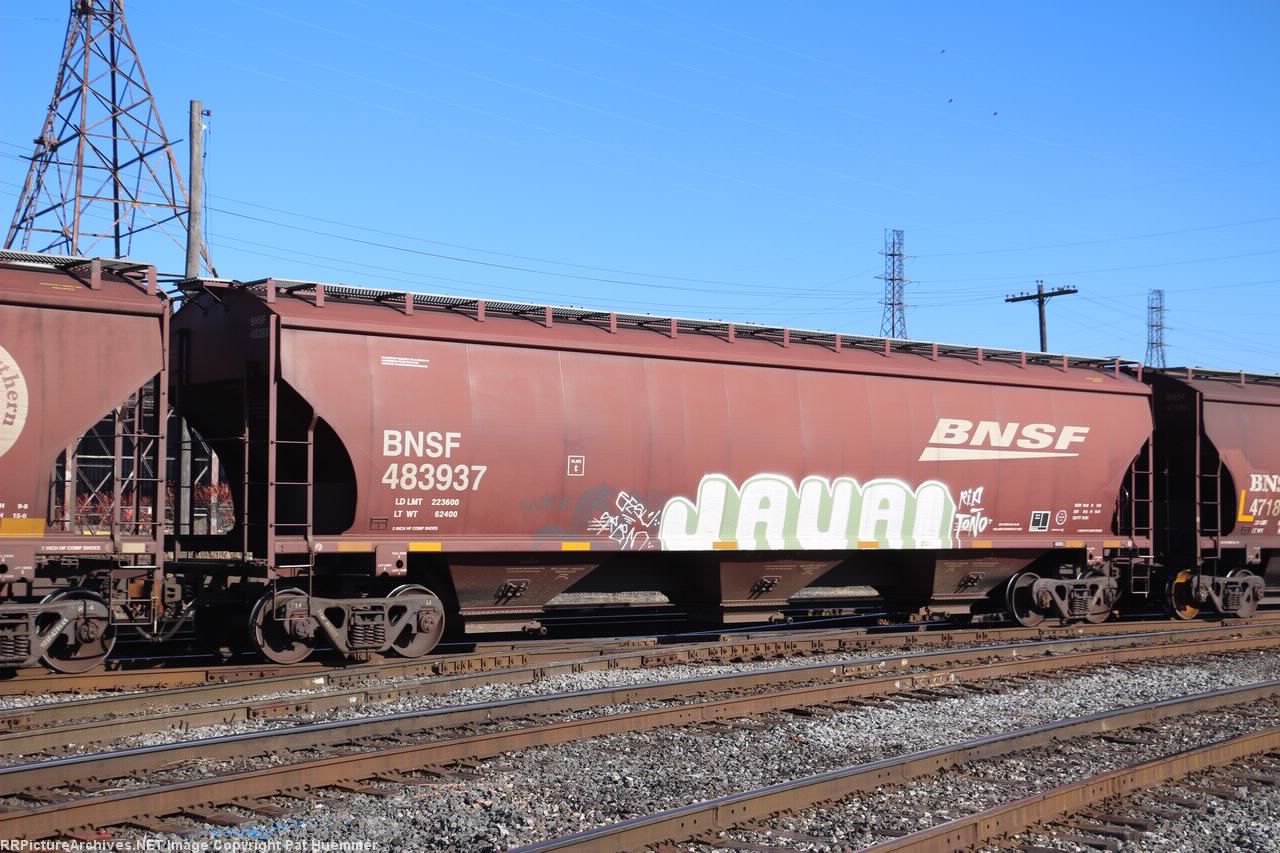 BNSF 483937