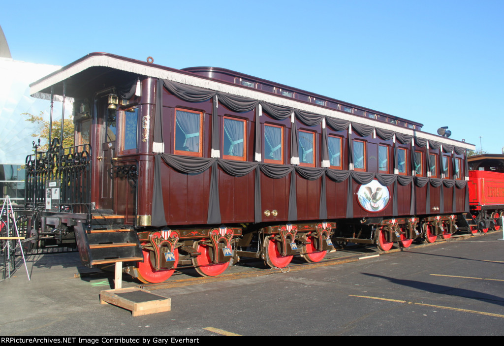 The Lincoln Funeral Car, "United States"