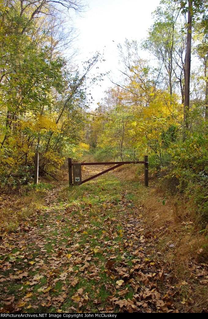 The NYS&W and L&NE parted ways here.