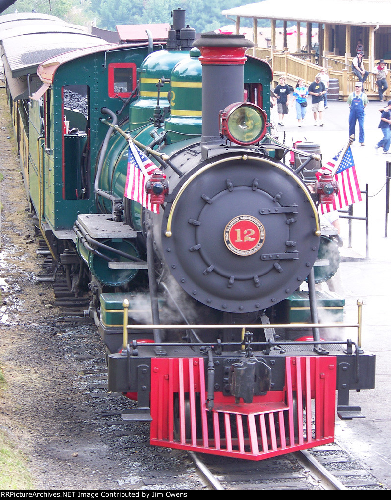 The 12 ready for another trip around the mountain.