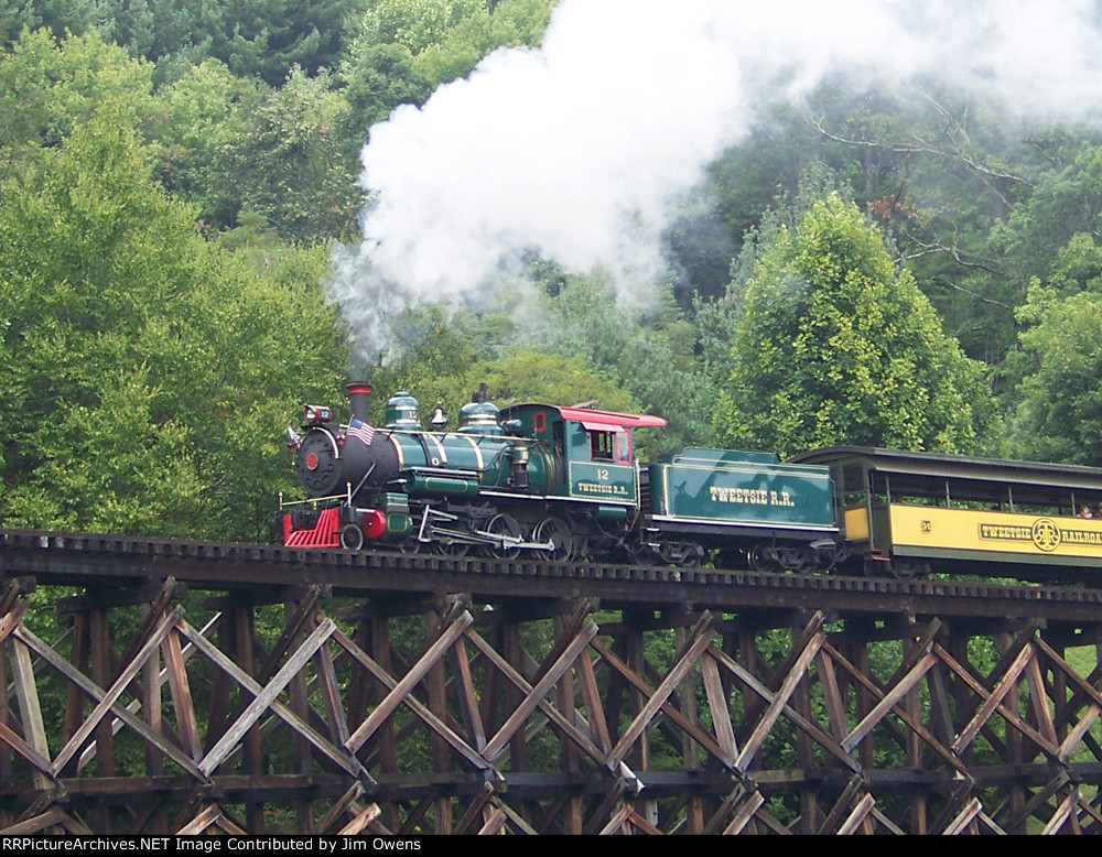 The 12 crossing the Dead Horse Trestle.