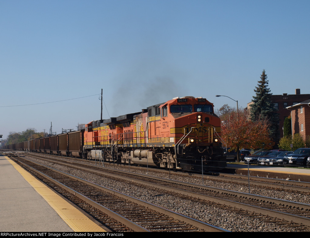 BNSF 5674