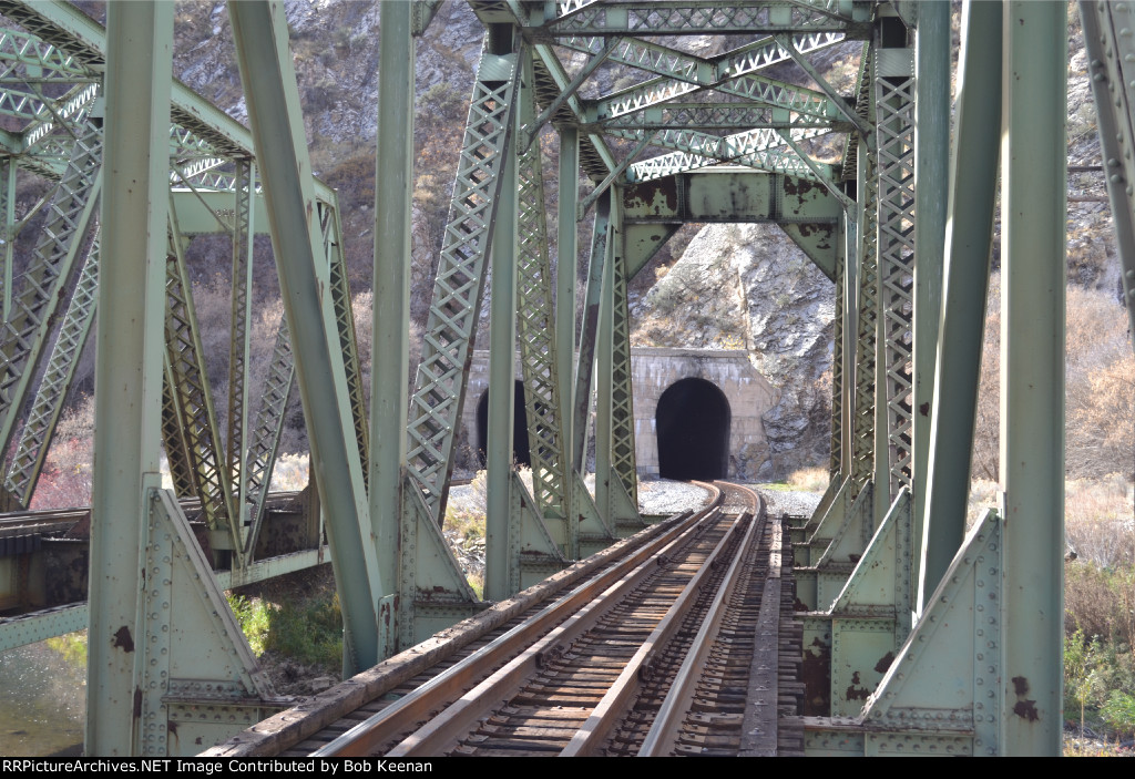 UP Track Two Bridge & Tunnel