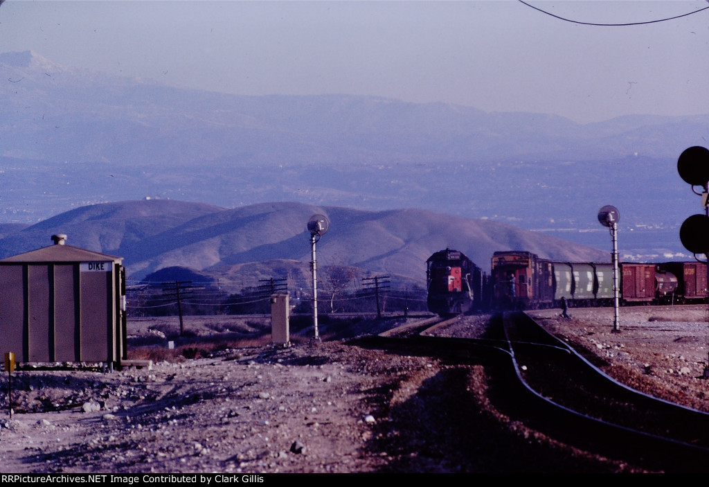 Meet at Dike siding.