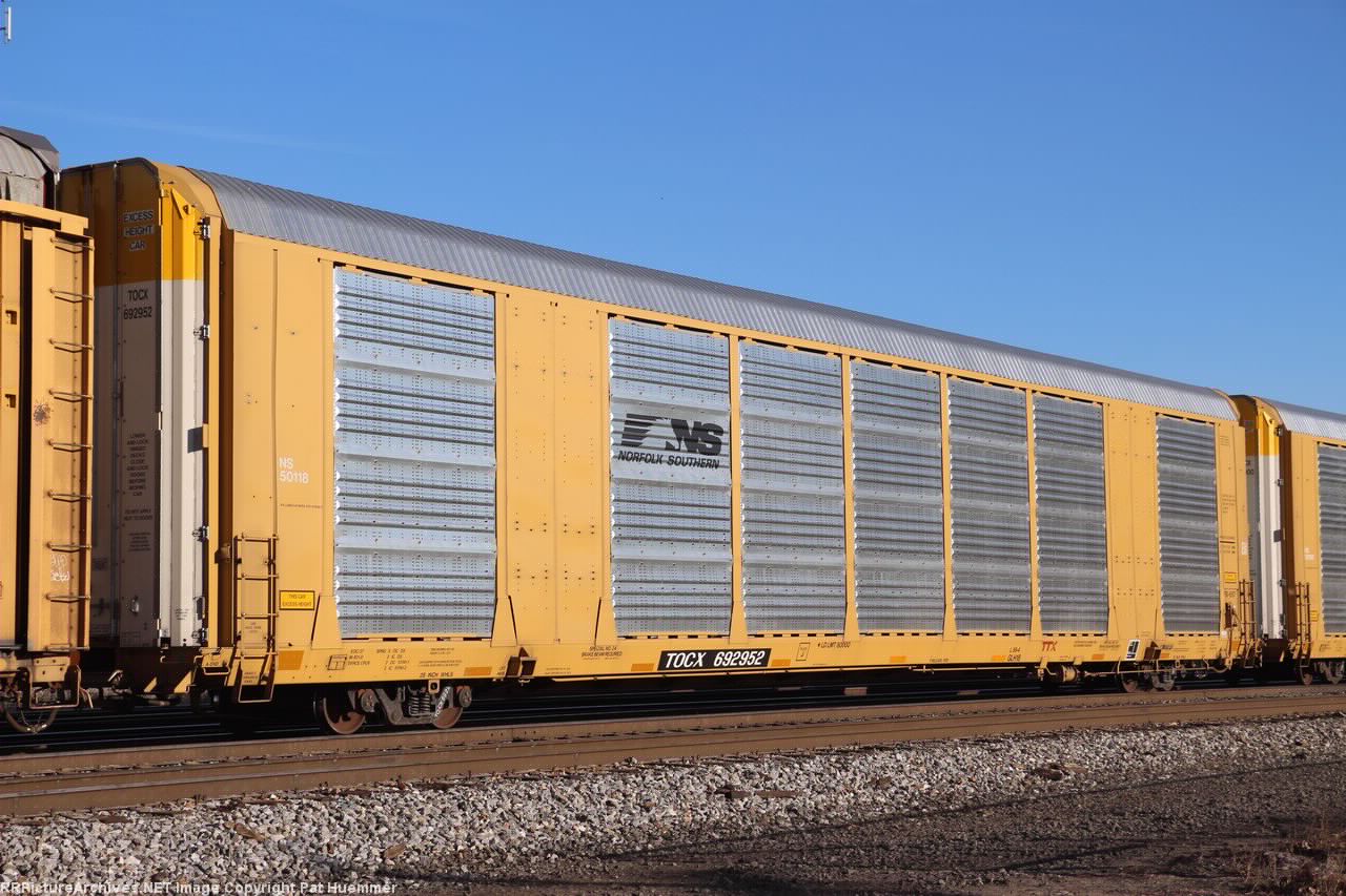 TOCX 692952