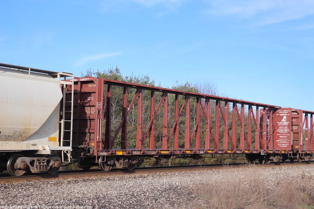 BNSF 561100