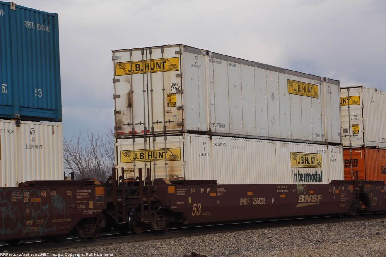 BNSF 255028
