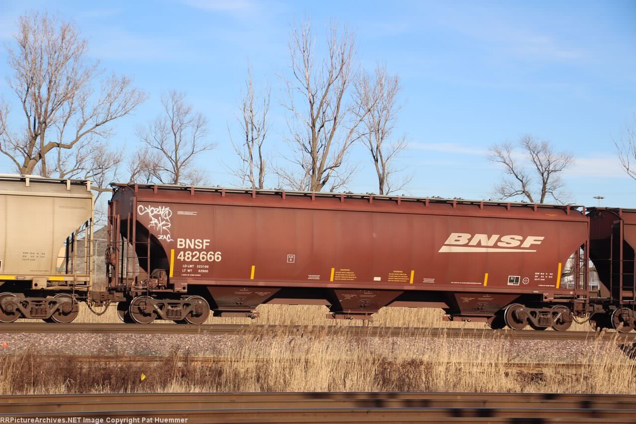 BNSF 482666