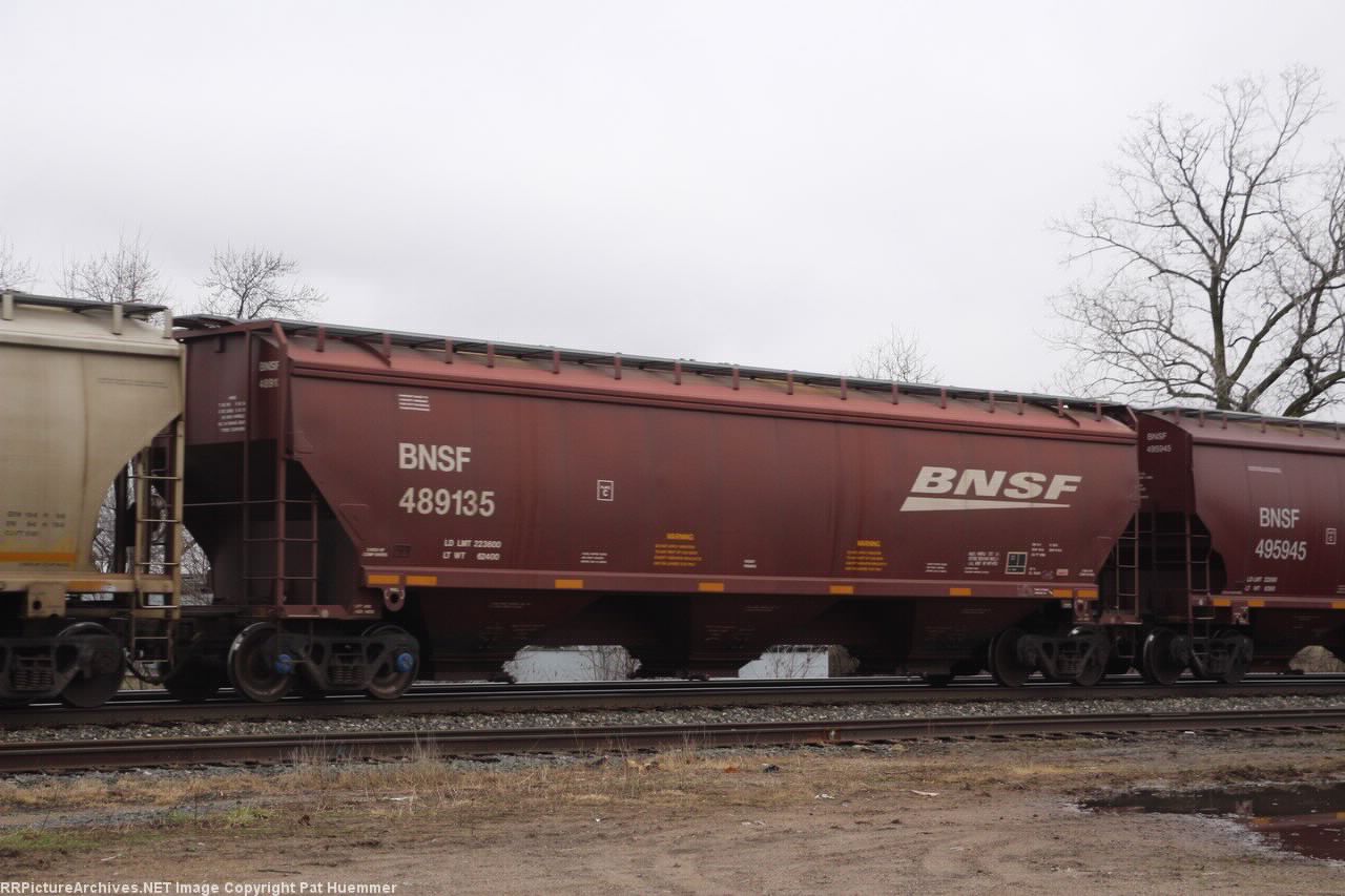 BNSF 489135