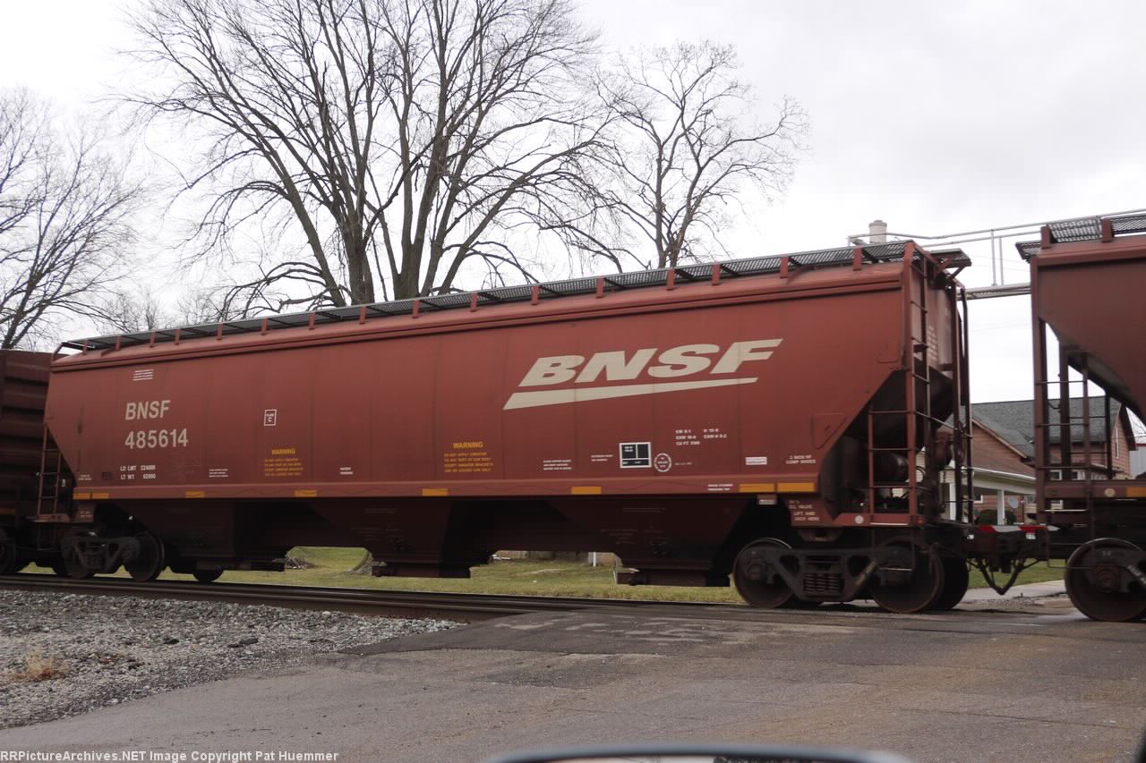 BNSF 485614