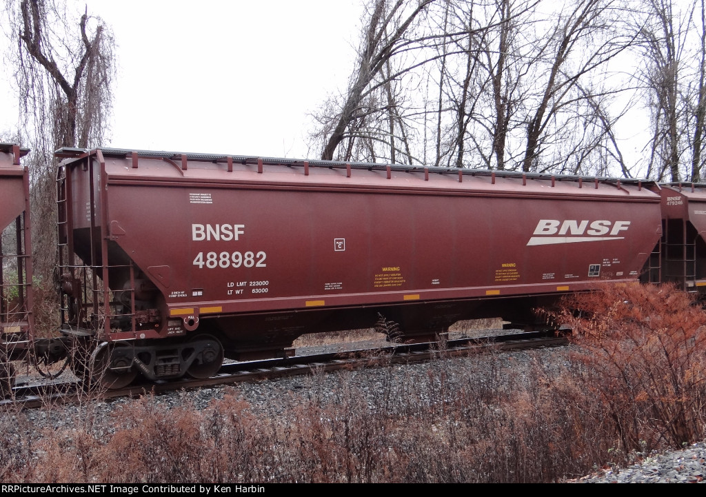 BNSF 488982
