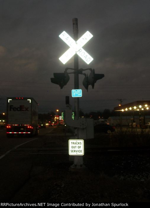 Inactive highway crossing signal, wider-angle view