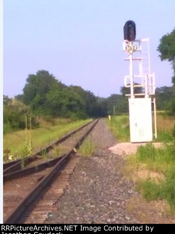 New style signal at MP 315.2, facing east