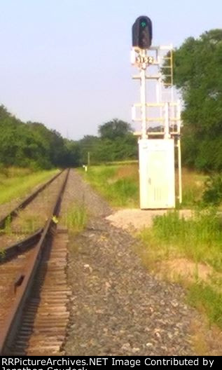 New style signal at MP 315.2, close-up view