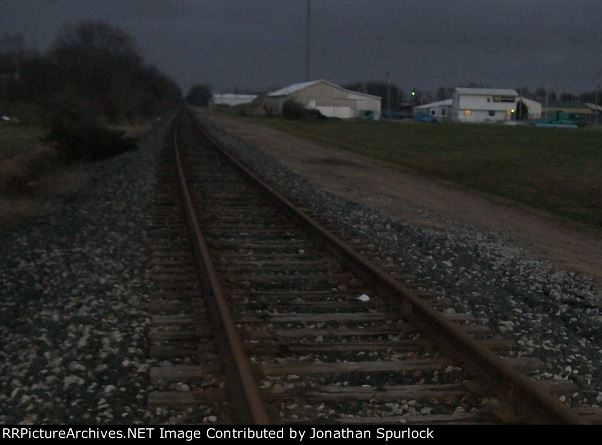 Ex-B&O line to St Louis, looking east
