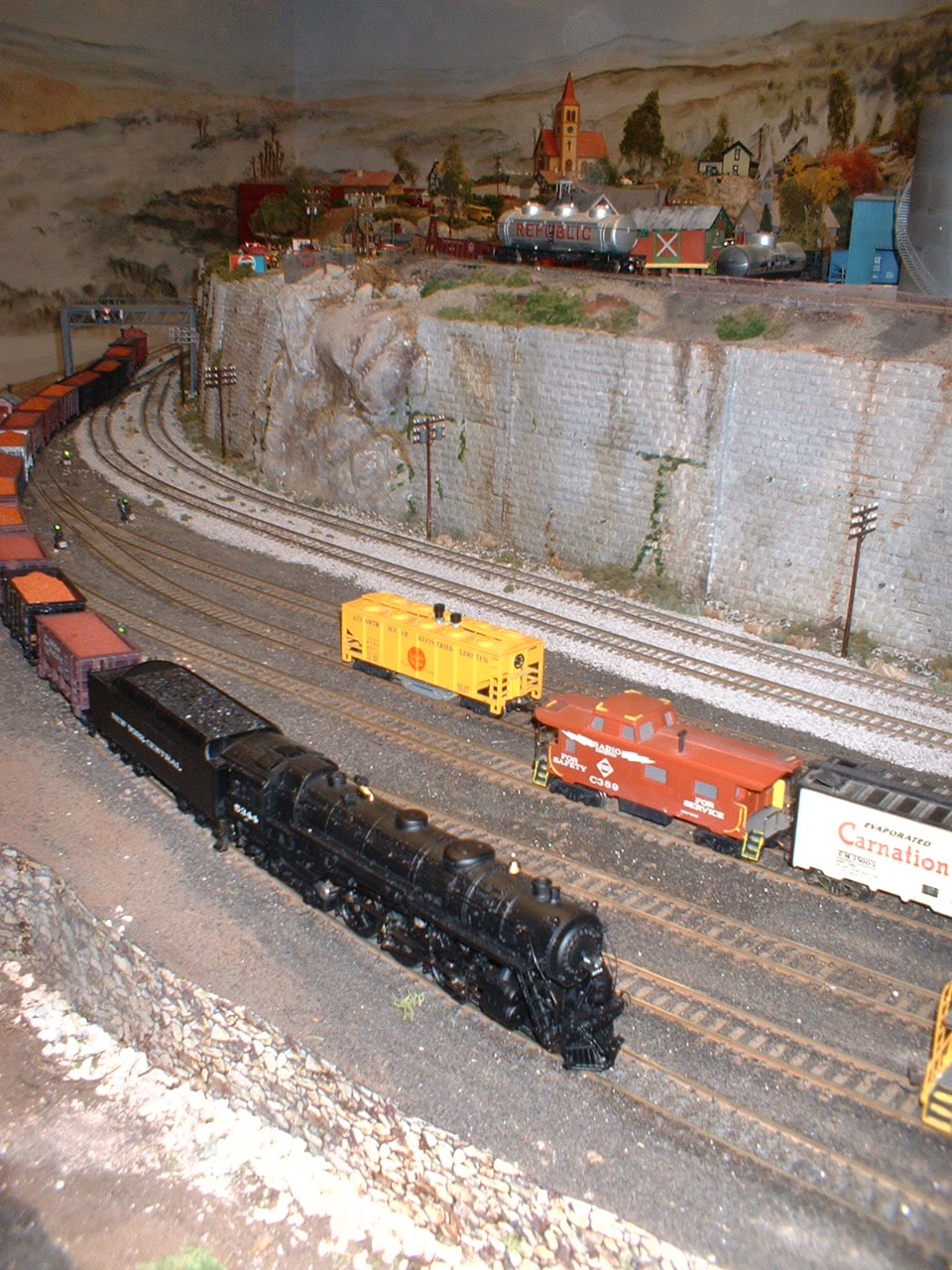 Ore Train,Sun City Hilton Head  HO Model RR Club