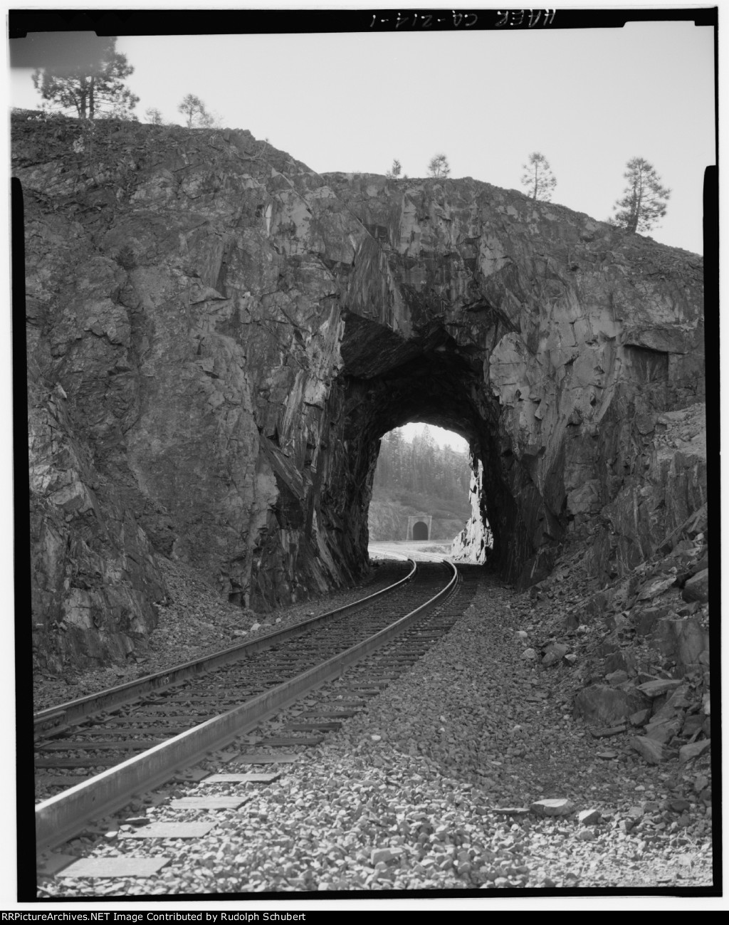 East portal of Tunnel 4, view to west with east portal of Tunnel 38 (HAER CA-211) visible in distance, 135mm lens with electronic flash fill.