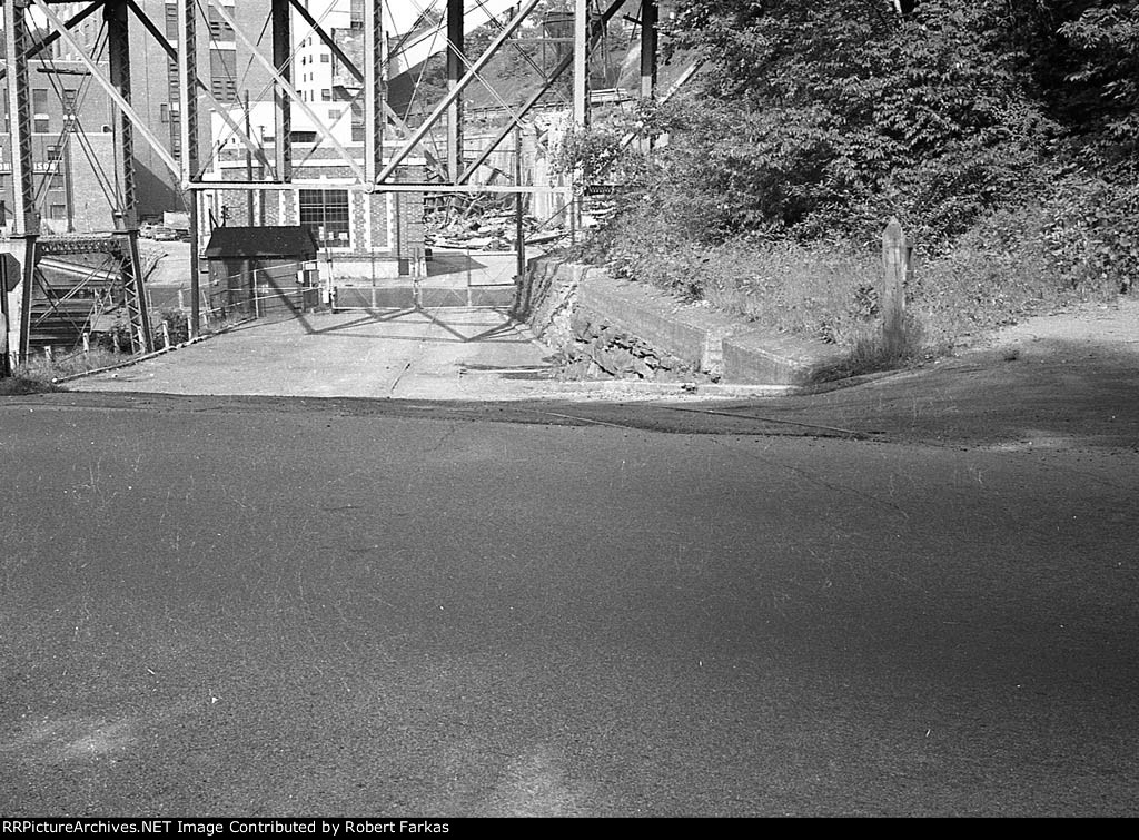 Abandoned Ohio Edison trackage