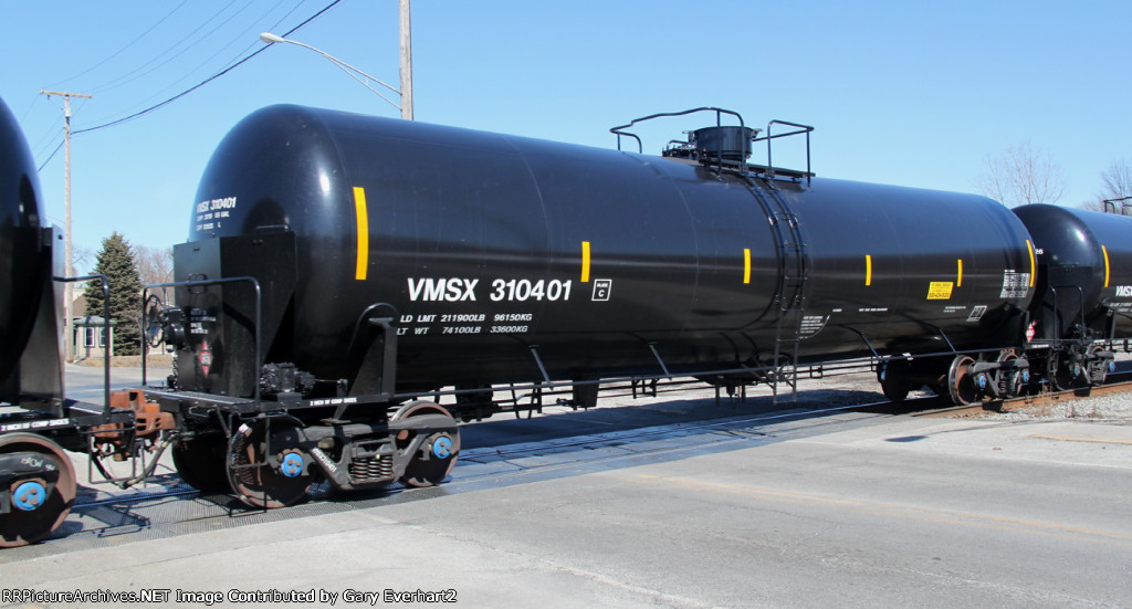 VMSX 310401 - Valero Marketing & Supply Co