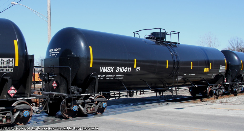 VMSX 310411 - Valero Marketing & Supply Co