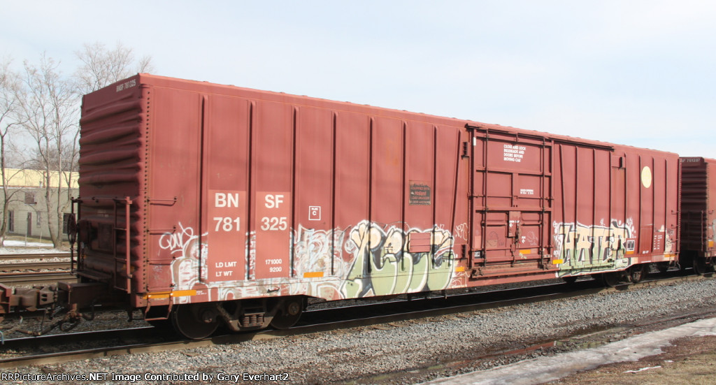 BNSF 781325