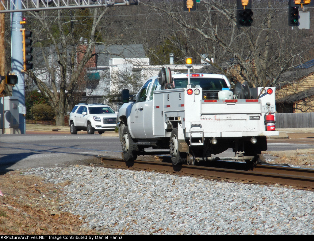 NS Hyrail truck