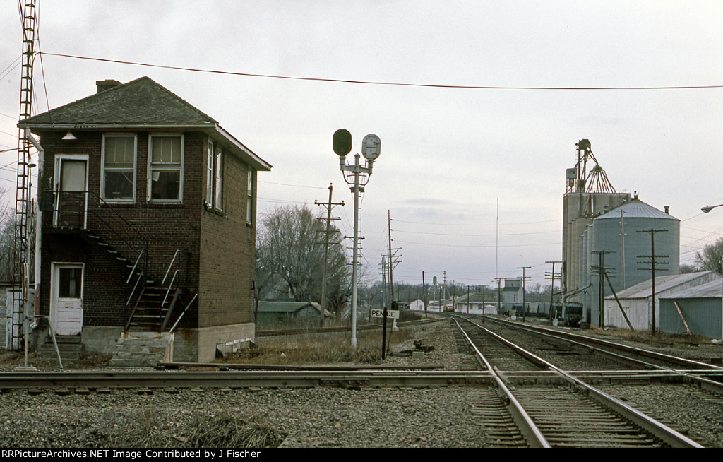 Pence Tower, Momence, Illinois