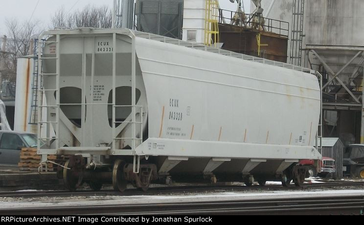 ECUX 843328, wedge or side-and-end view