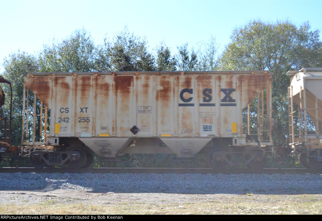 CSXT 242255