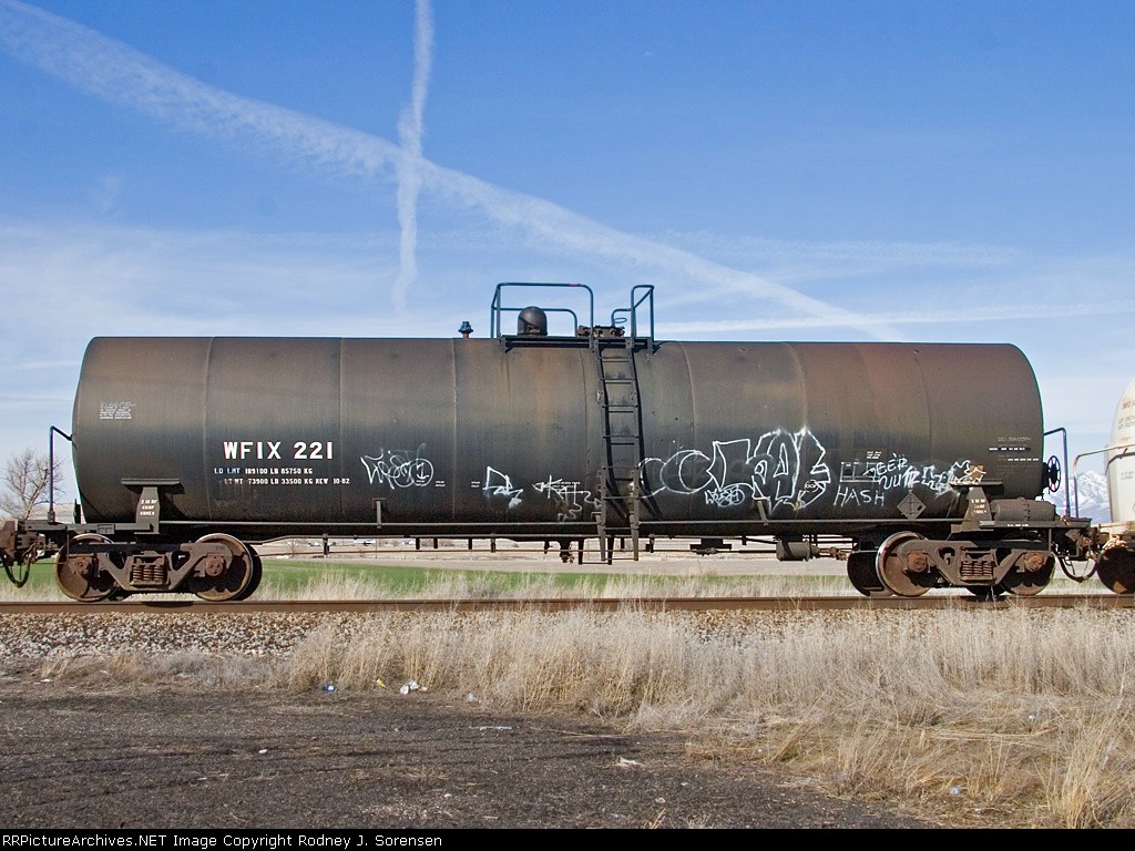 WFIX 221