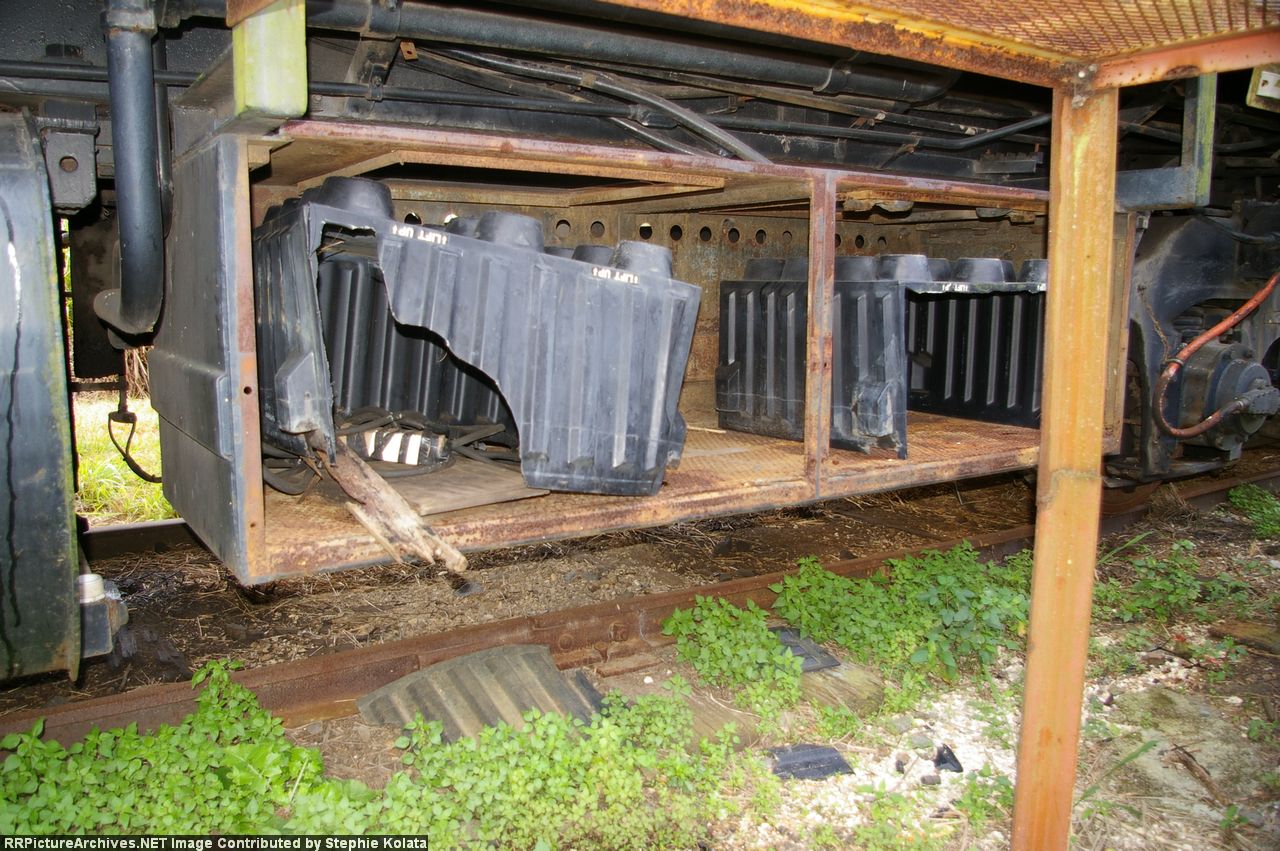 RPCX 343 BATTERY BOX