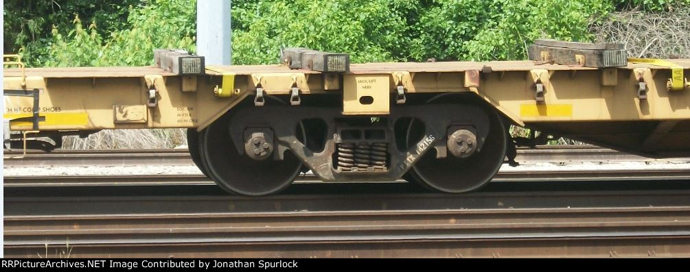 PTTX 142156, close-up of truck area