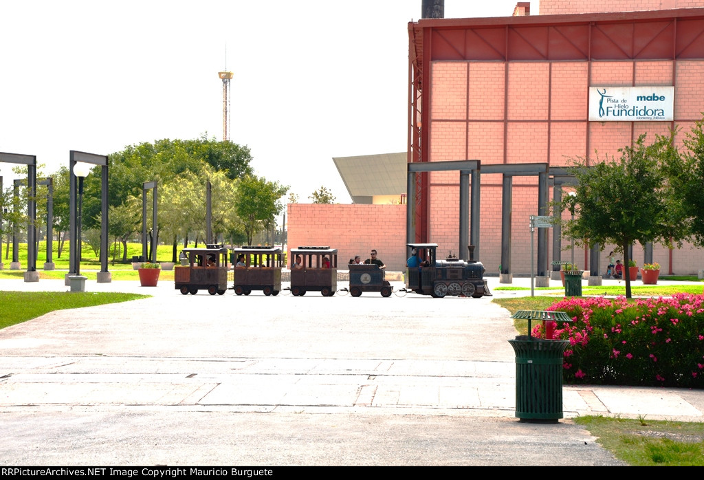 Kids Train ride in Fundidora Park