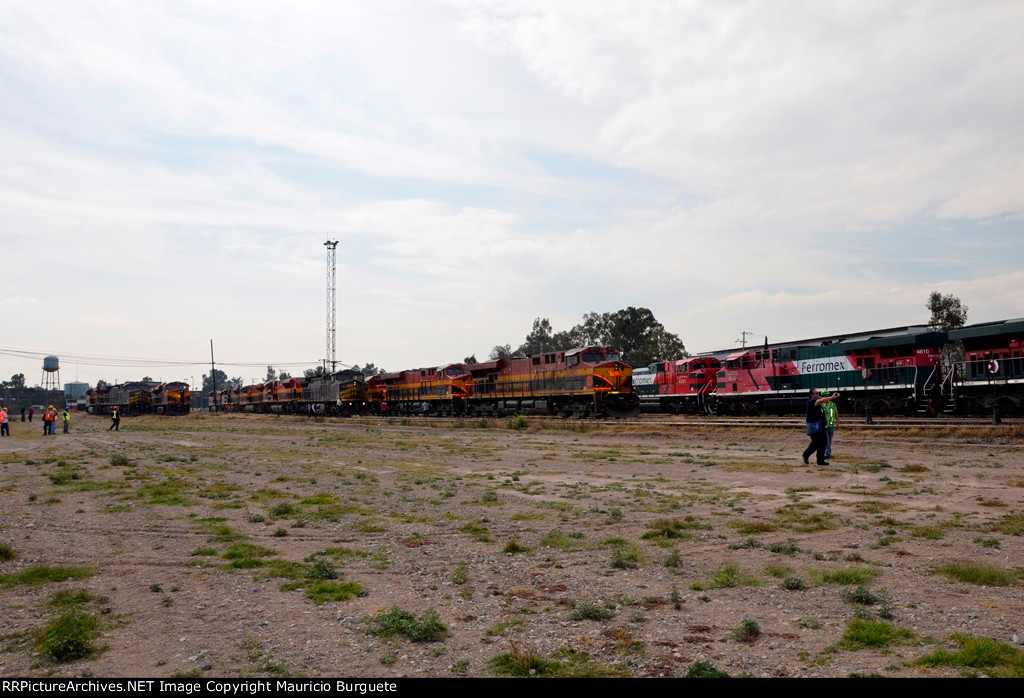 KCS, KCSM, FXE and FTVM locos at the yard