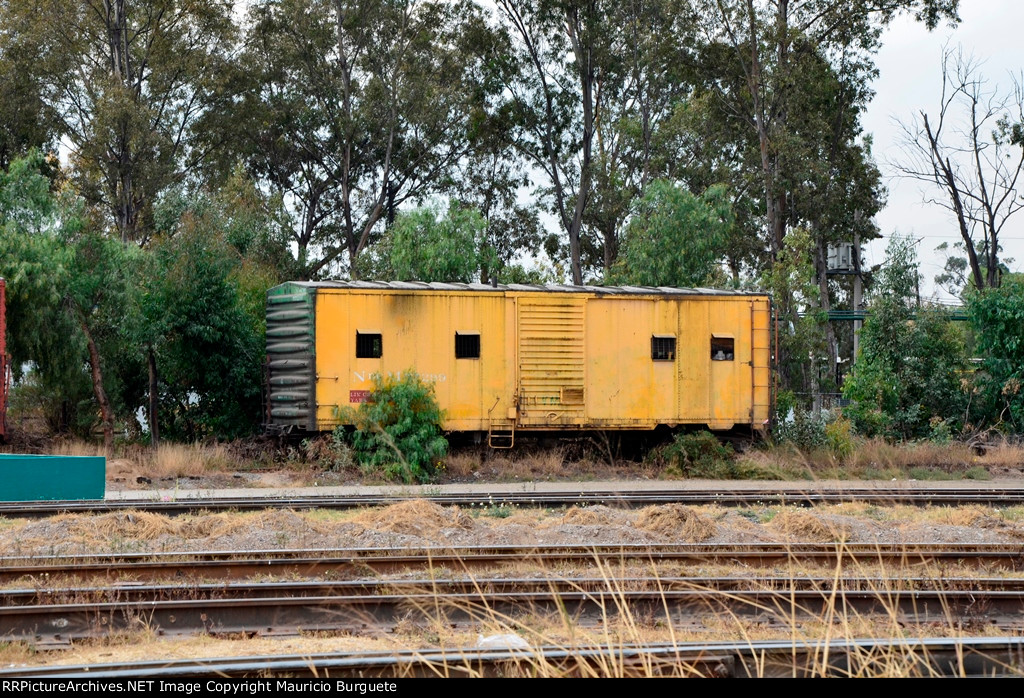NdeM Box Car adapted as MoW