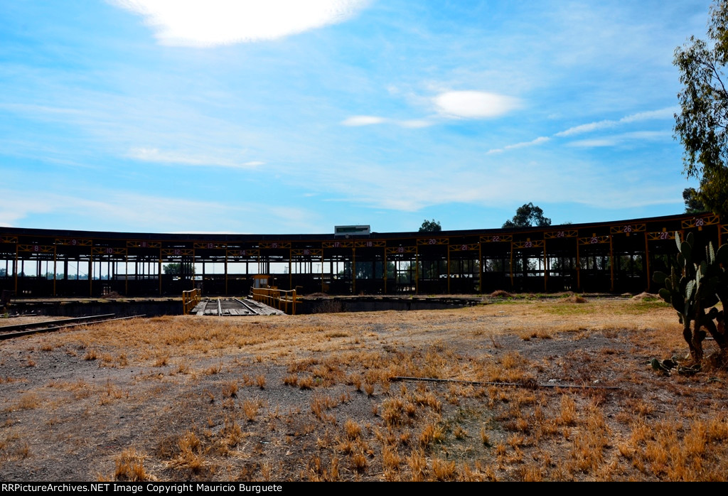 Ferrovalle abandoned Roundhouse